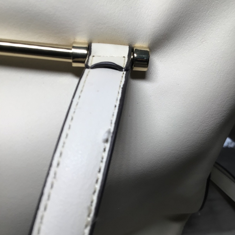 Steve Madden Cream Satchel Handbag Convertible Crossbody with Floral interior - Picture 10 of 16